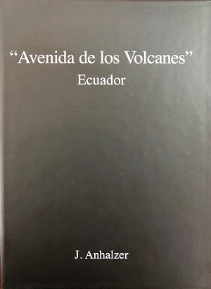 AVENIDA DE LOS VOLCANES 9789942012722